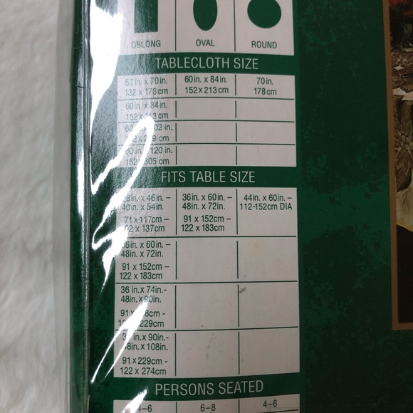 Trim A Home Damask Tablecover - Picture 4 of 4